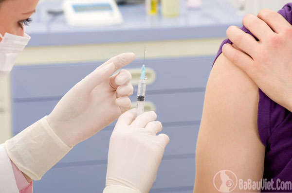 Tại sao trước khi mang thai phải tiêm phòng vắc-xin?