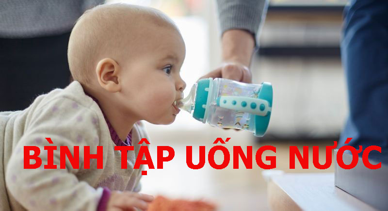 Nên dùng bình tập uống nước cho bé hay không, loại nào tốt nhất, revie 3 loại GB Baby, Richell, Yookidoo