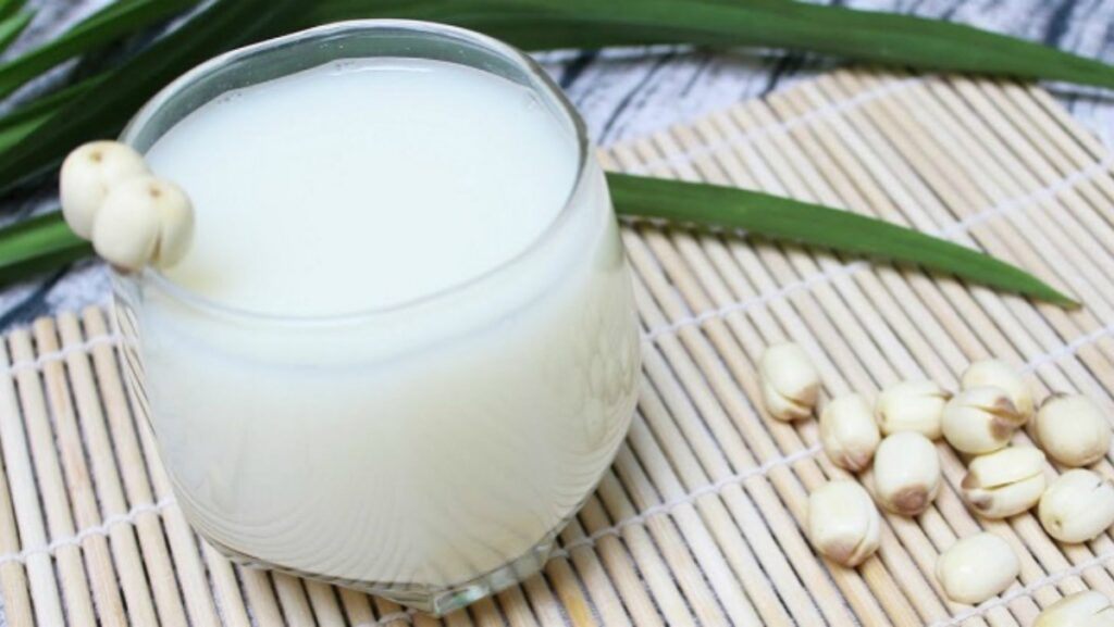 Công thức làm sữa hạt giảm cân hạt sen